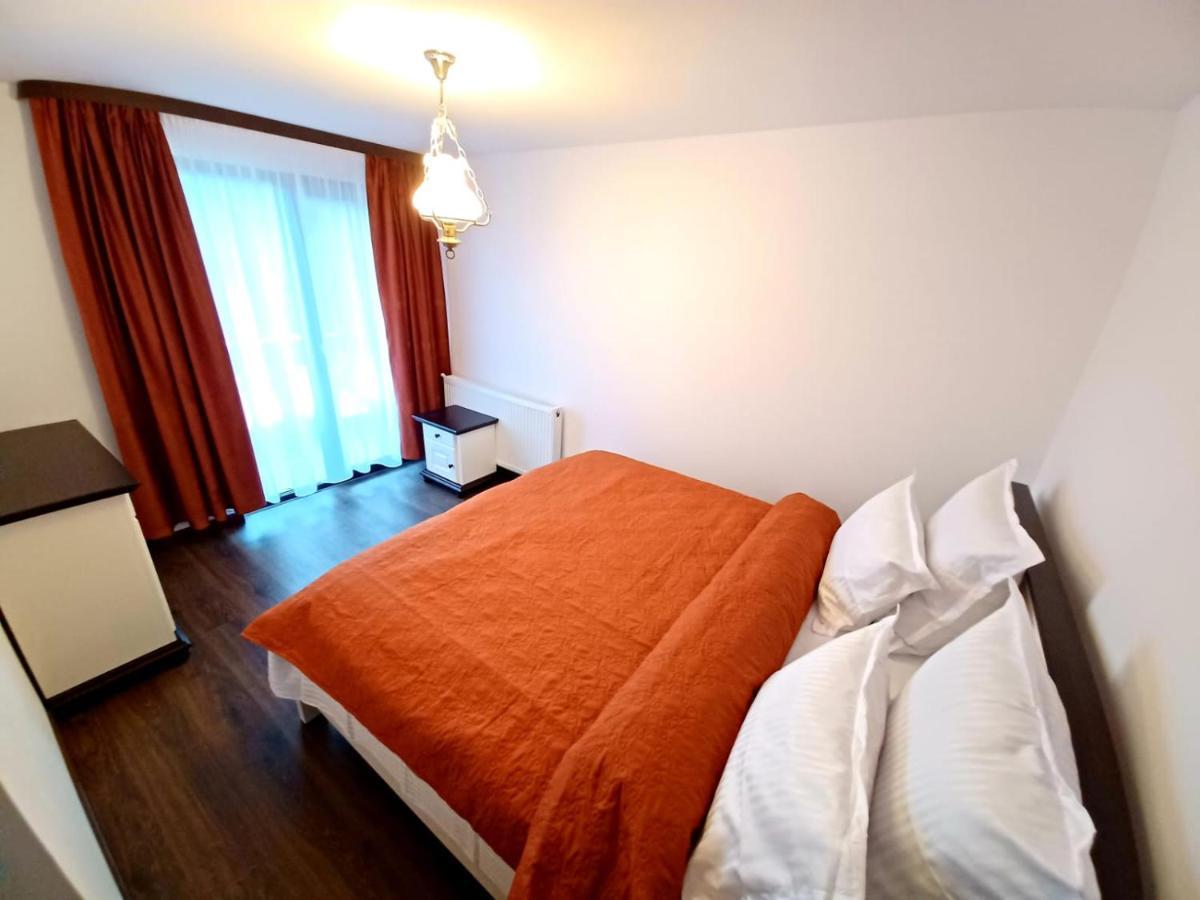 Hotel Conacul Muntii Bucovinei Câmpulung Moldovenesc Exterior foto